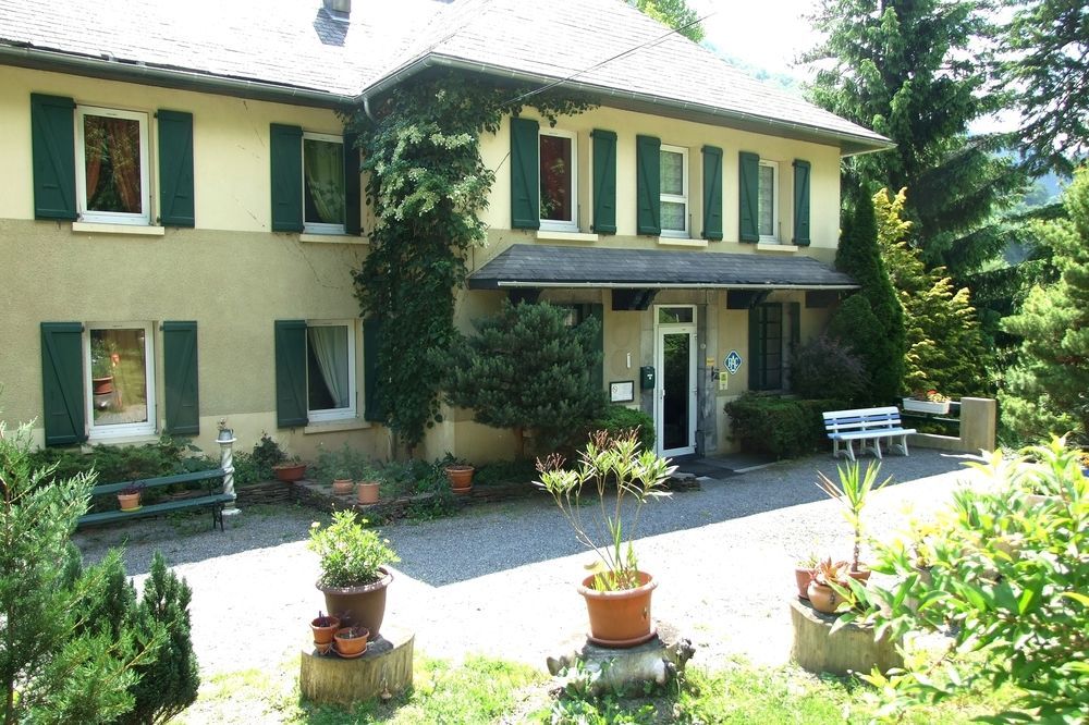 Hotel Du Val D'Aure Cadéac Exterior photo