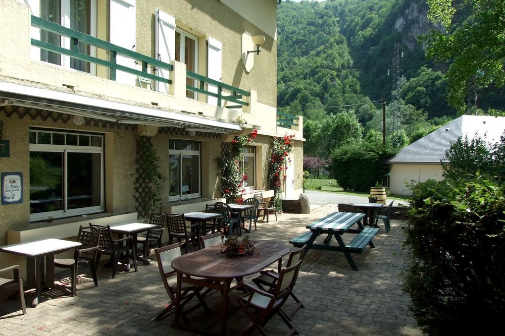 Hotel Du Val D'Aure Cadéac Exterior photo