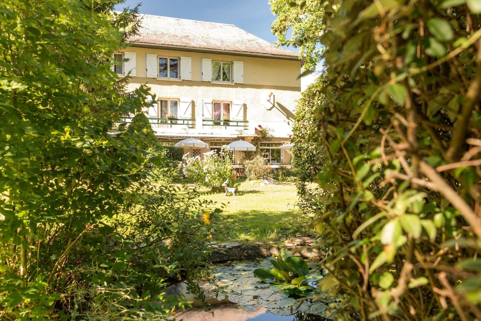 Hotel Du Val D'Aure Cadéac Exterior photo